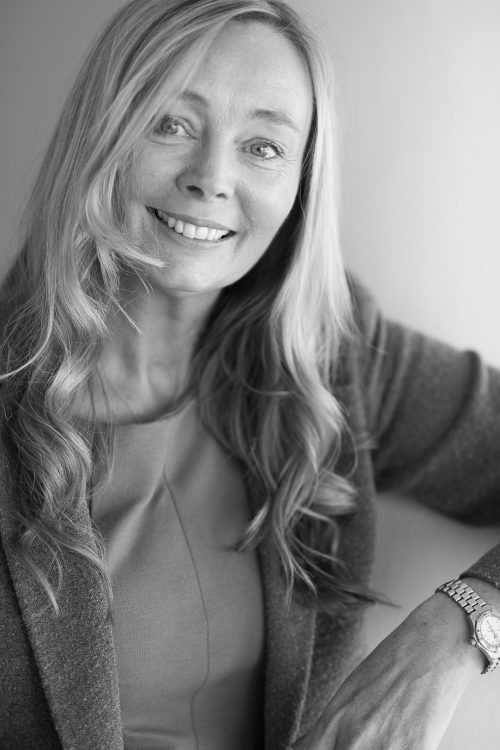 Hilary Blackburn headshot