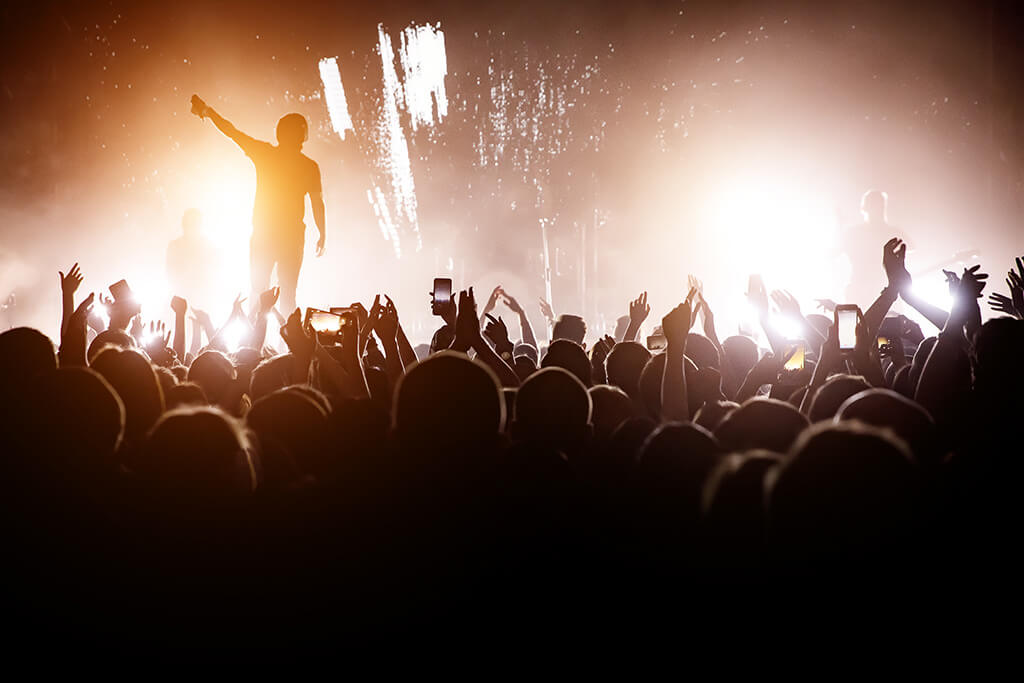 touring music band on scene