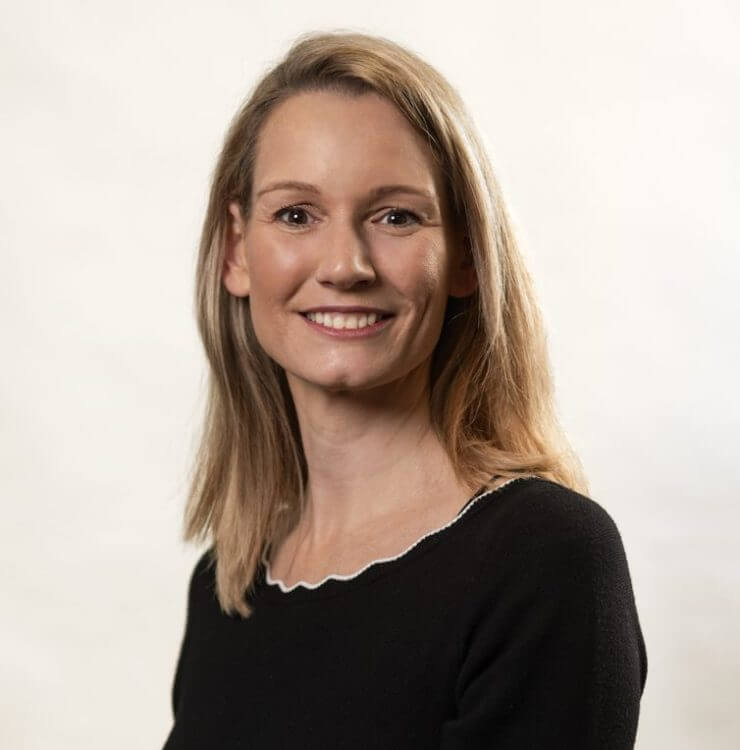 Headshot of Aniko Mersek