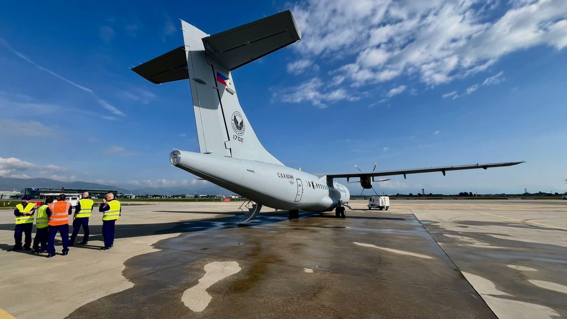 ATR-72 delivered flight support services